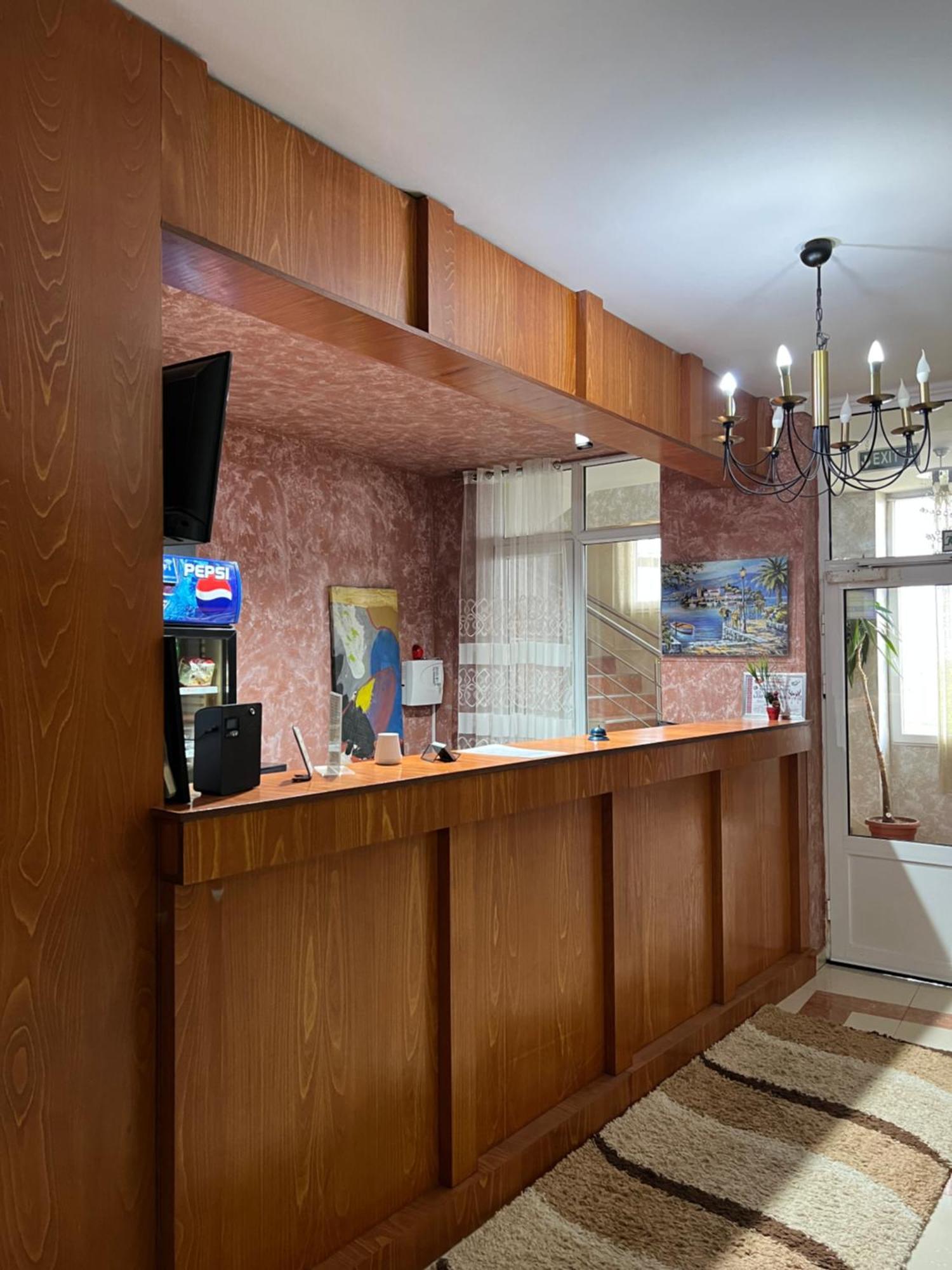 Hotel Yal Restaurant Tetovo Buitenkant foto
